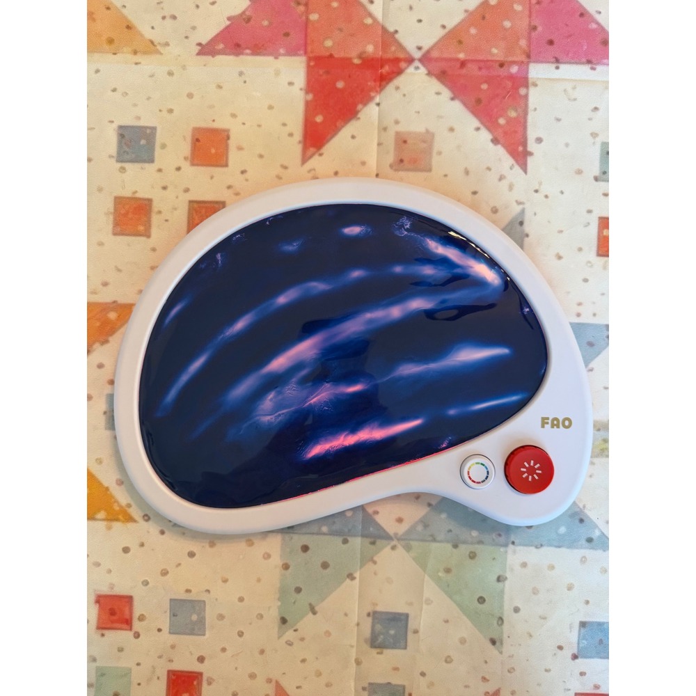 FAO Schwarz Glow Motion Liquid Art Sensory Toy Blue Red White 1013169
